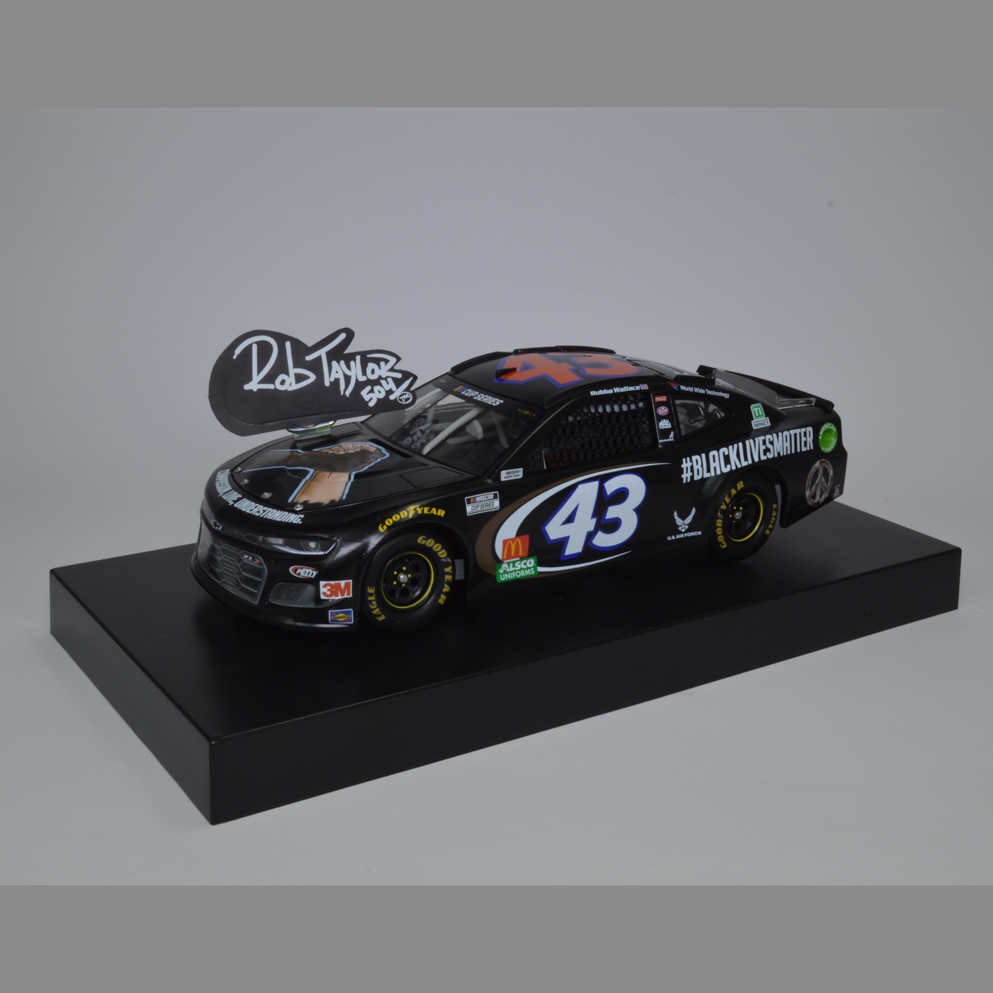 BUBBA WALLACE BLACK LIVES MATTER NASCAR 1:24 SCALE DIECAST