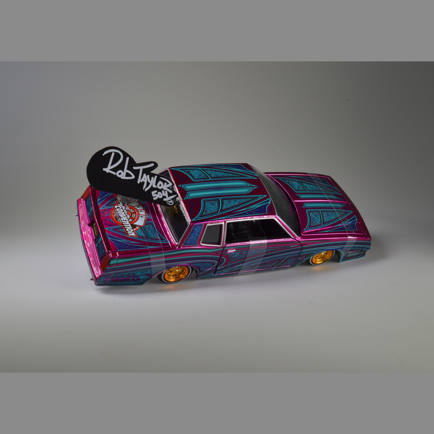 VEGAS CONVENTION MONTE CARLO LOWRIDER 1:24 SCALE DIECAST