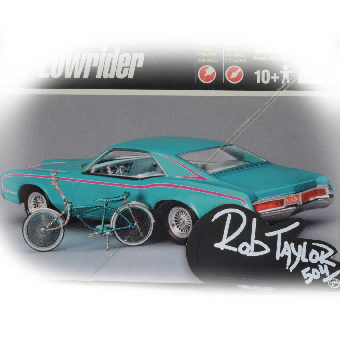 ‘66 RIVIERA LOWRIDER WITH BIKE 1:25 SCALE MODEL KIT